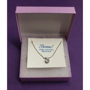 Cubic Zirconia Clear Crystal Solitaire Pendant Necklace In Silver Tone